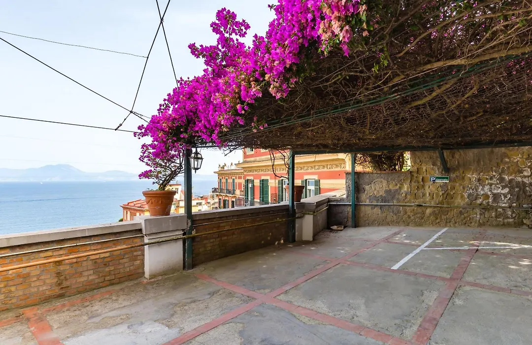 Villa Dolcevita With Parking By Napoliapartments-1